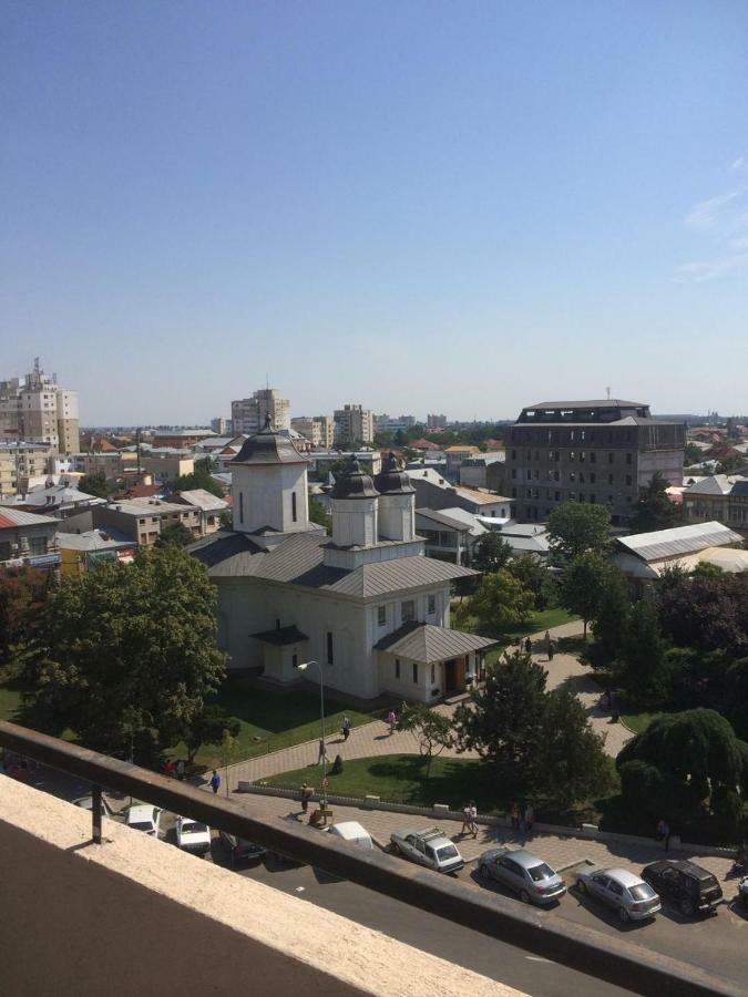 Hellen'S Ultracentral Apartament Бузау Екстериор снимка